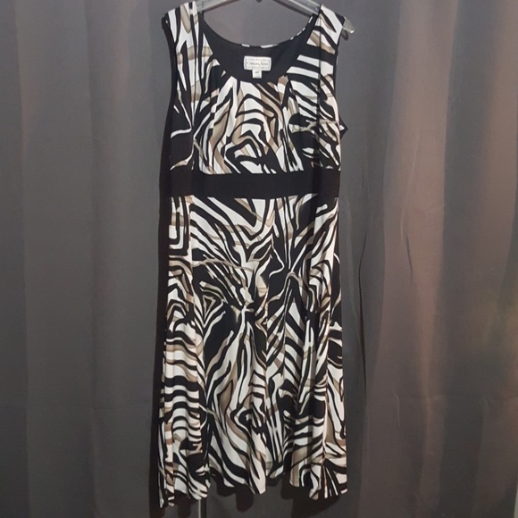 Chelsea Suite Dresses & Skirts - Chelsea Suite dress sz 18w